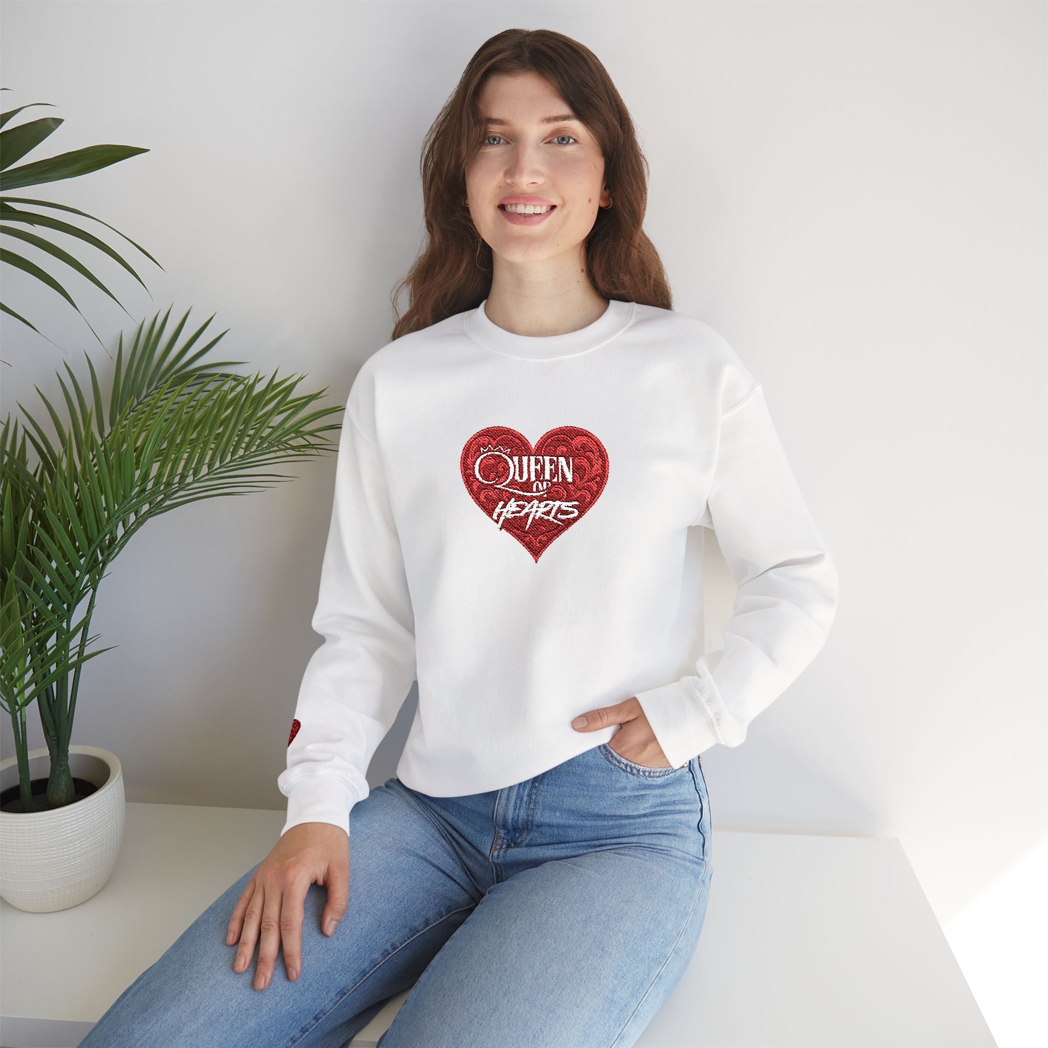 Queen of Hearts - Sequin Sweatshirt with Crewneck